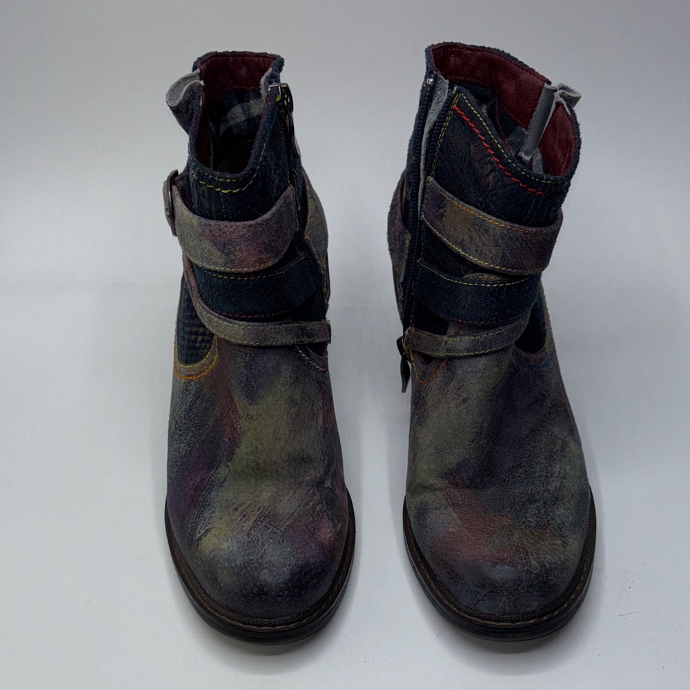 L'artiste Women’s Size 6.5 (EU 37) Spring Step Shazzam Navy Multi Leather Bootie
